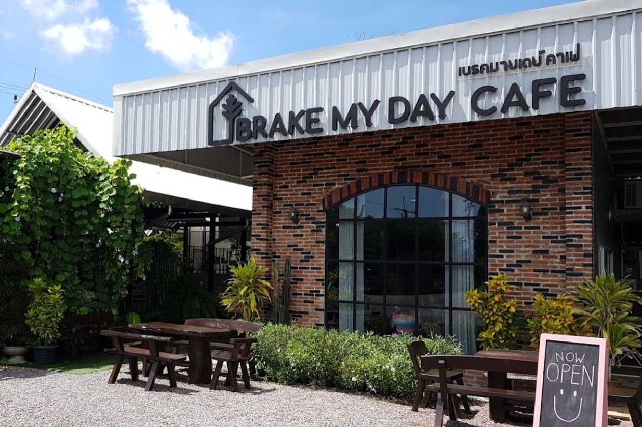 Brake-My-Day-Cafe-1