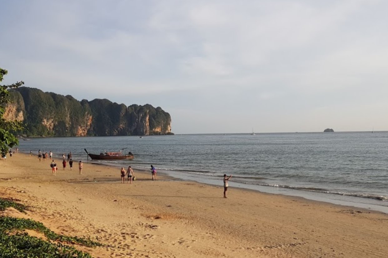 Klong-Jark-Beach-1