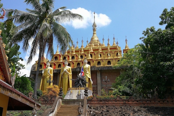 Wat-Phra-That-Suthon-Mongkhon-Khiri-1